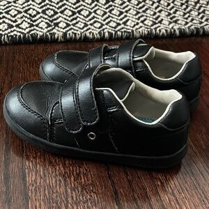 Livie & Luca Black Kids Shoes
